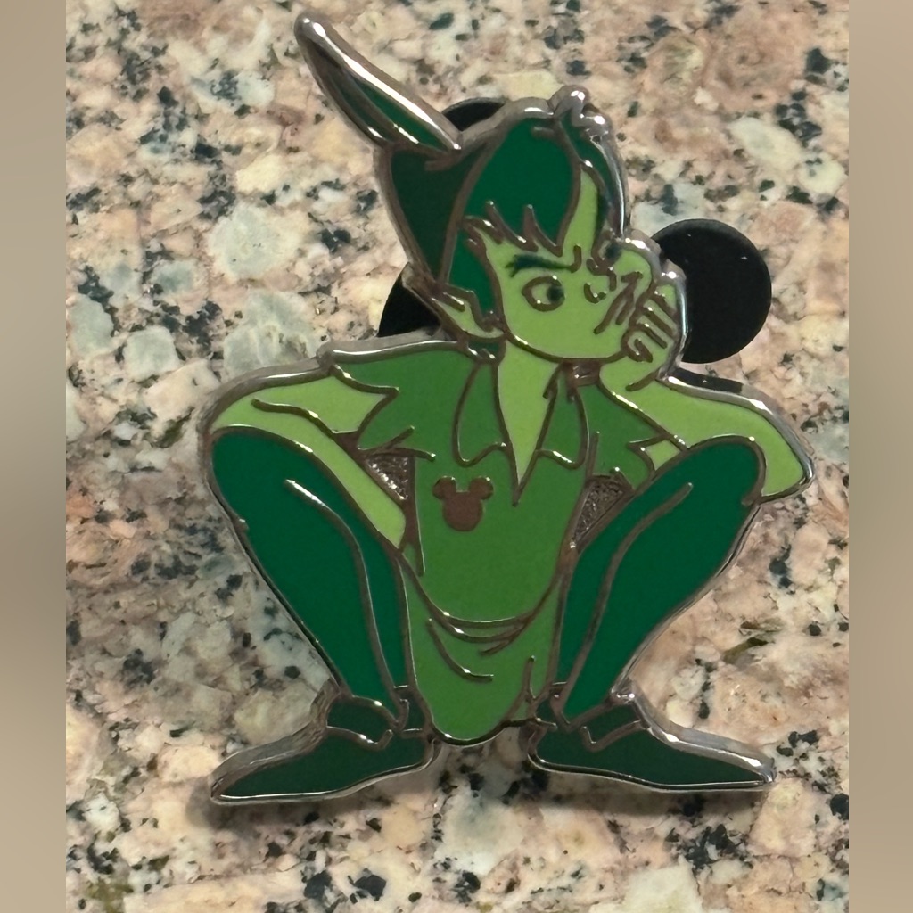 Peter Pan Walt Disney World Hidden Mickey Wave B Peter Pan Green Pin Peter Pan Walt Disney World Hidden Mickey Wave B Peter Pan Green Pin